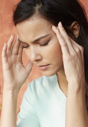 dolor de cabeza atípico o incontrolable